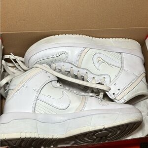 Women’s High Top Dunks